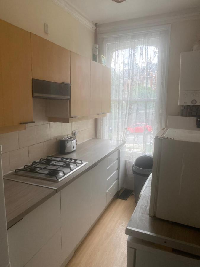 Crystal Otel Londra Dış mekan fotoğraf